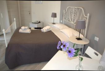 Del Toscano Home allows 18 year olds to book a room