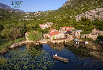 Villa Radu   has Balcony rooms