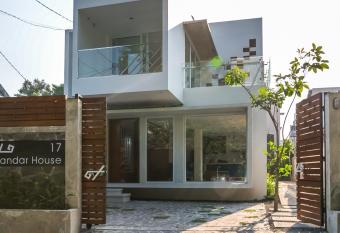 RedDoorz near Universitas Islam Indonesia has Balcony rooms