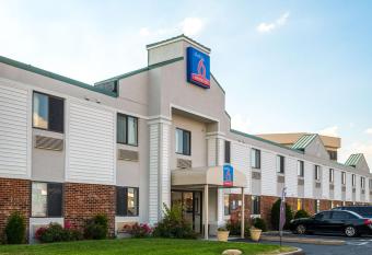 Studio 6-Miamisburg, Oh - Dayton allows 18 year olds to book a room