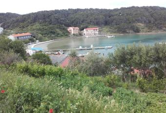 Guest house Green Corner has Balcony rooms