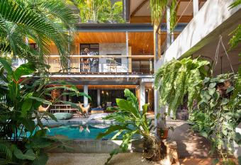 Somos has Balcony rooms