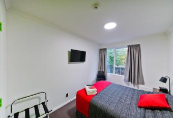 Stay Timaru allows 18 year olds to book a room