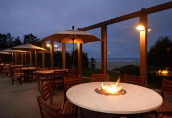 Best Western Plus Agate Beach Inn allows 18 year olds to book a room