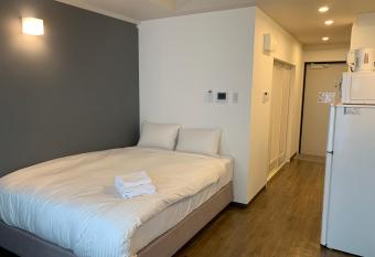 Mr.KINJO inn TOMIGUSUKU has Balcony rooms