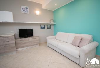 Luxury Martina Appartamenti allows 18 year olds to book a room