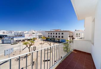 Calas de Conil Duplex B has Balcony rooms