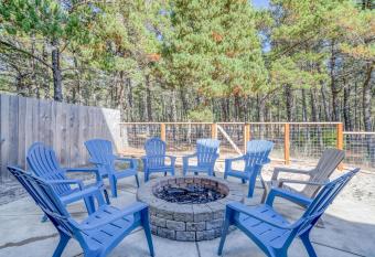 Serenity Shores has Balcony rooms