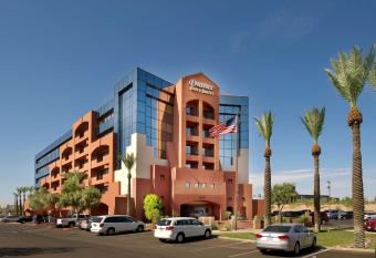 Drury Inn & Suites Phoenix Airport has Balcony rooms