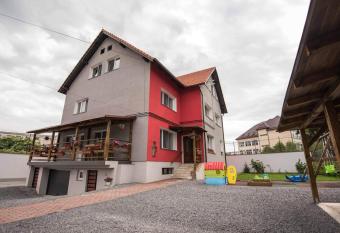 Casa Zia has Balcony rooms