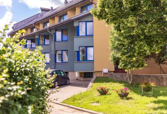 Apartamentai  allows 18 year olds to book a room