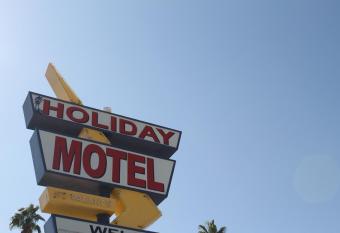 Indio Holiday Motel allows 18 year olds to book a room
