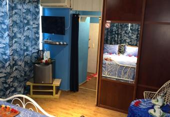 A TOMO MAI Homestay allows 18 year olds to book a room