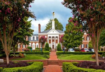 Virginia Crossings Hotel, Tapestry Collection By Hilton has Balcony rooms