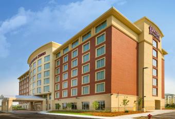 Drury Plaza Hotel Denver Westminster allows 18 year olds to book a room