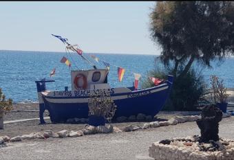 Stavros Beach Villas allows 18 year olds to book a room