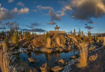 Coeur D'Alene Casino Resort Hotel allows 18 year olds to book a room