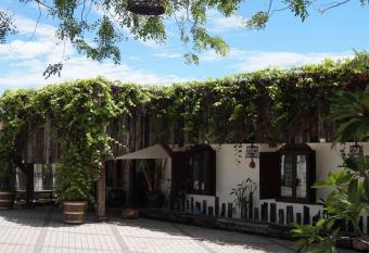 Kinta Bali Villa has Balcony rooms