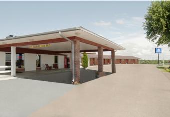 Americas Best Value Inn Belleville has Smoking rooms