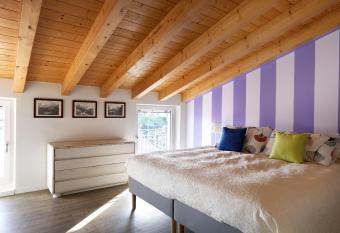 La Mia Dolce Vita allows 18 year olds to book a room