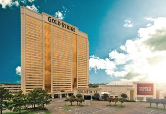 Gold Strike Casino Resort has Smoking rooms