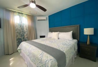 Ocho Rios Sandcastles A19 has Balcony rooms