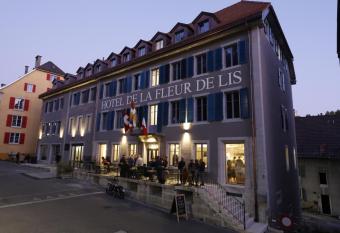 Fleur de Lis allows 18 year olds to book a room