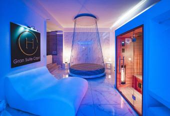 Capri Spa Hotel allows 18 year olds to book a room