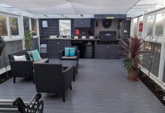 The Treehouse by Airlie allows 18 year olds to book a room