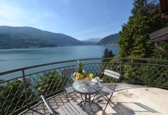 Villa Rina allows 18 year olds to book a room