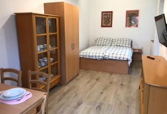 Apartments Kamp Podgrad Vransko has Balcony rooms