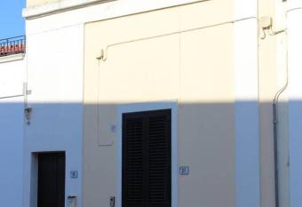 A Casa di Anna has Balcony rooms