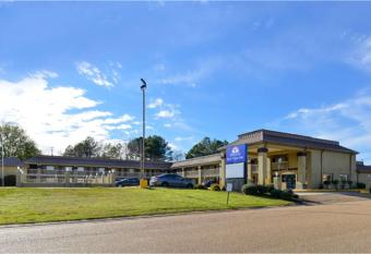 Americas Best Value Inn Byram has Smoking rooms