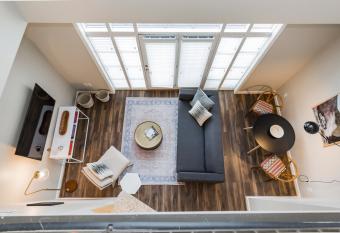 Mint House Nashville - Hillsboro Village allows 18 year olds to book a room