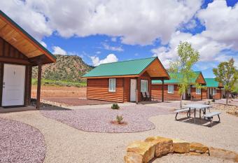 Gooseberry Lodges has Balcony rooms