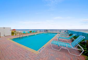 Daytona Shores Inn and Suites has Balcony rooms