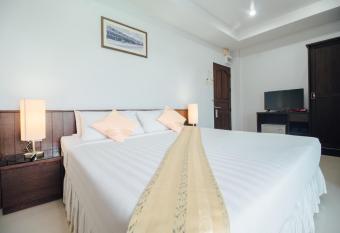 Iyara Hua Hin Lodge has Balcony rooms