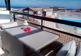 Apartamento Reload Complex Amaya Fuerteventura allows 18 year olds to book a room