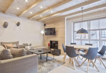 Luderna - Apartamento Val de Ruda A22 Montlude has Balcony rooms