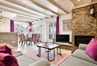 Luderna - Apartamento Val de Ruda B52 dera Montj  ia has Balcony rooms