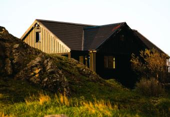 Hvammsv  k Nature Resort allows 18 year olds to book a room