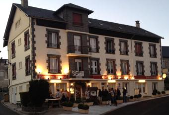 H  tel des Voyageurs has Balcony rooms