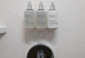 voco Niagara Falls o The Cadence by IHG has Balcony rooms