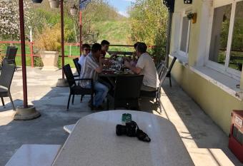 Le Scorpion allows 18 year olds to book a room