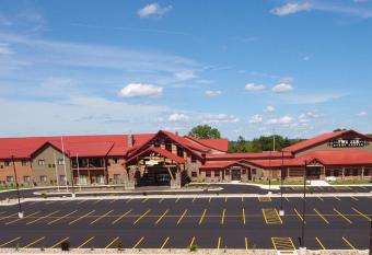 The Lodge at Mauston has Balcony rooms
