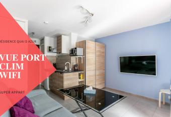 RESIDENCE QUAI D AZUR has Balcony rooms