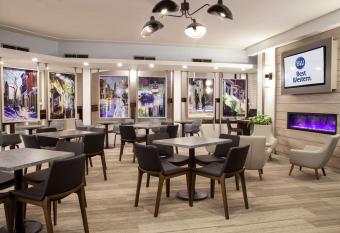 Best Western Belleville allows 18 year olds to book a room