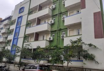 Stayhome Suites has Balcony rooms