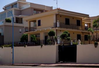 Viaggio in Sicilia B&B has Balcony rooms