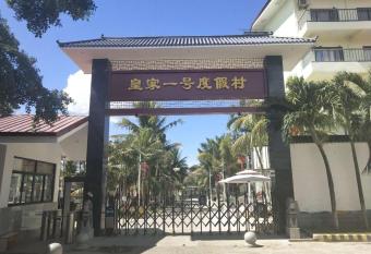                       Tourist Garden Hotel has Smoking/Balcony rooms